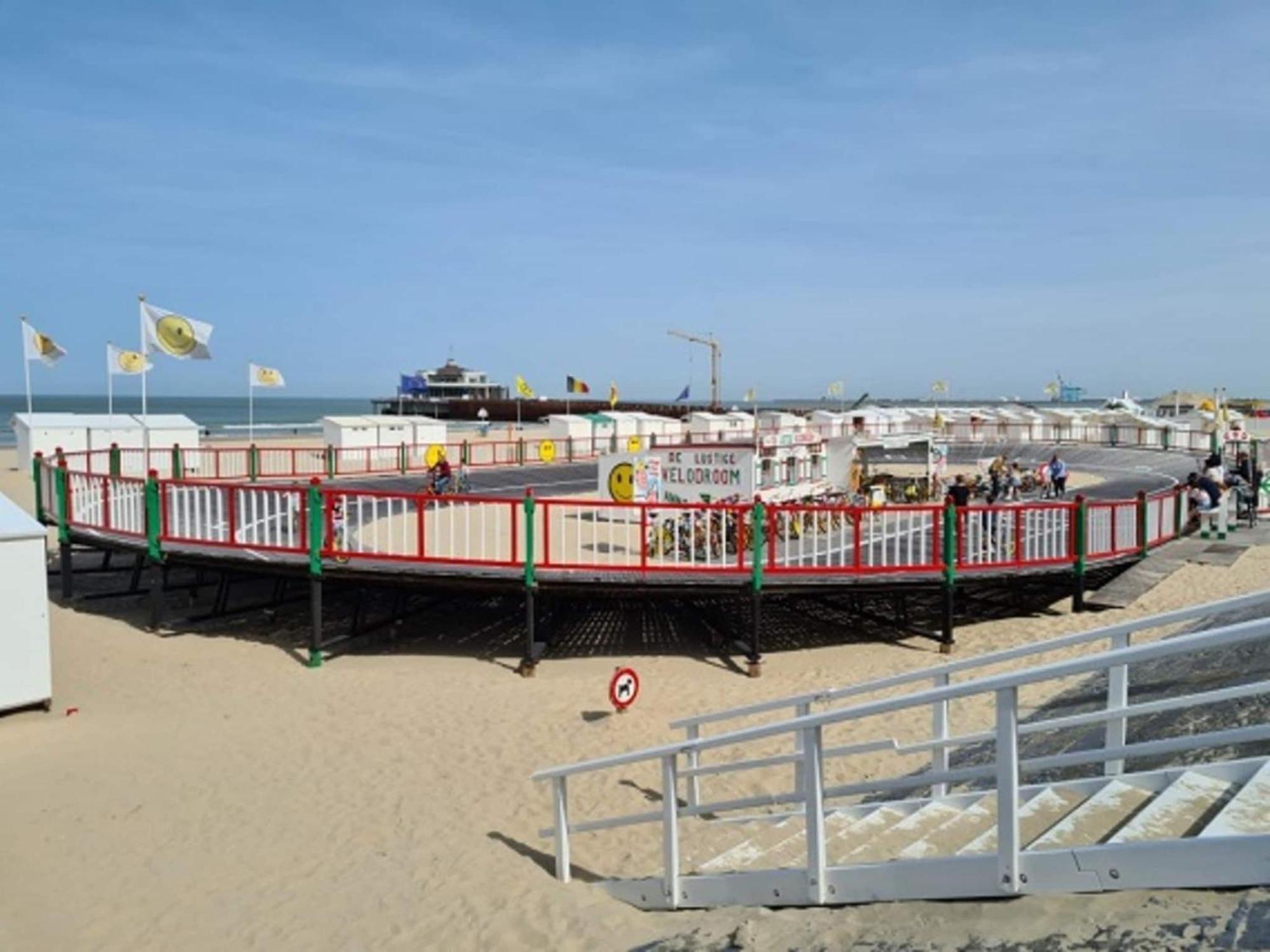Appartement Excelsior 15f For 6 People Blankenberge